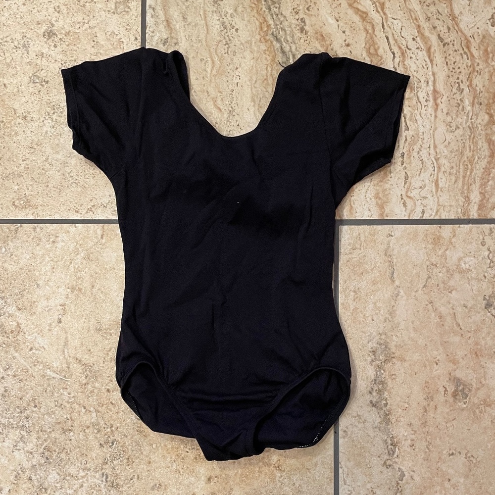 Girls Black Short Sleeve Leotard